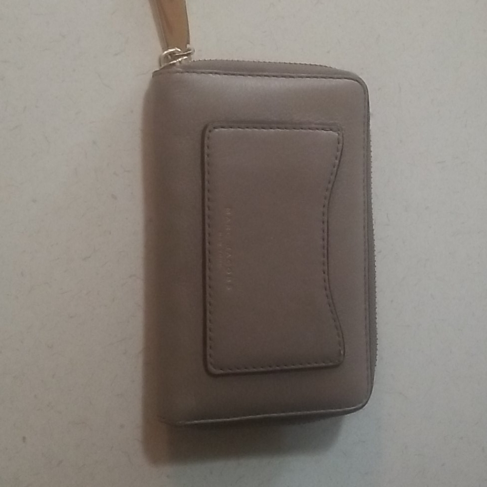 Marc Jacobs wristlet